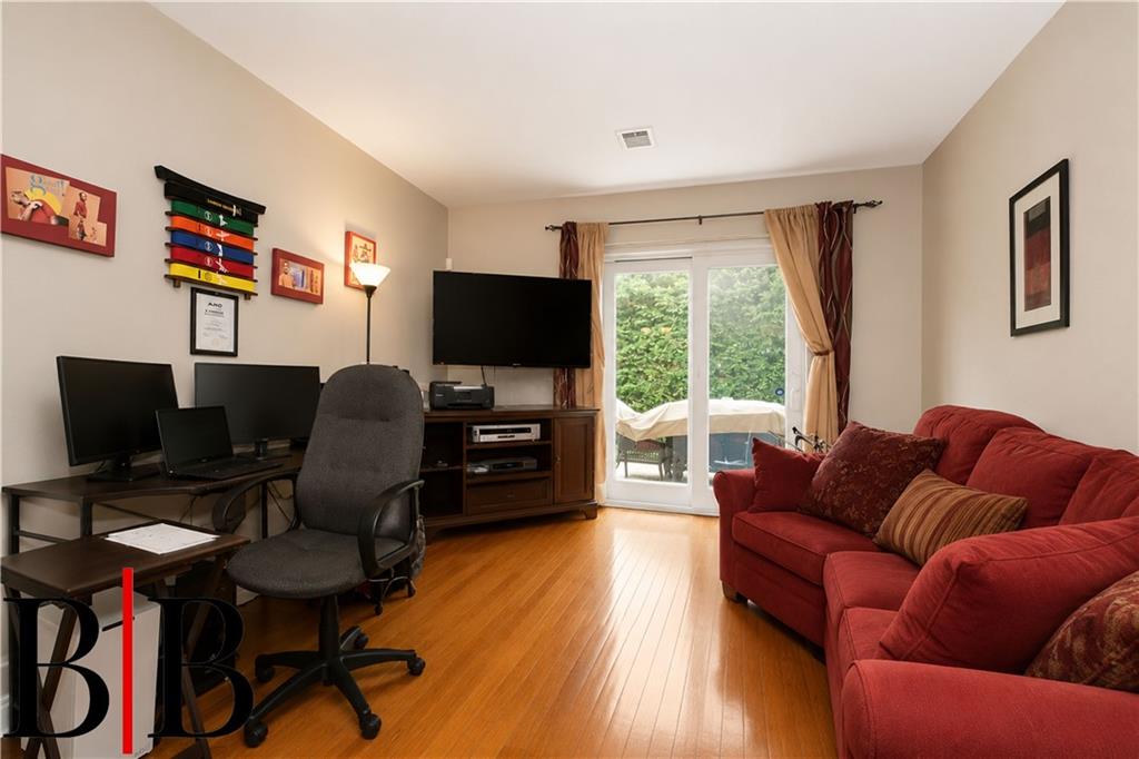 1473 Royce Street 1d Property Photo 16