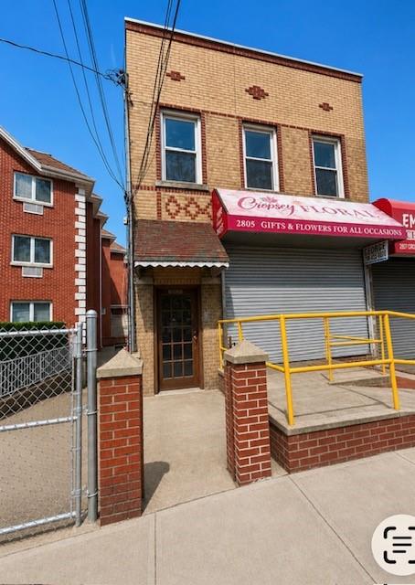 2805 Cropsey Avenue Property Photo 1