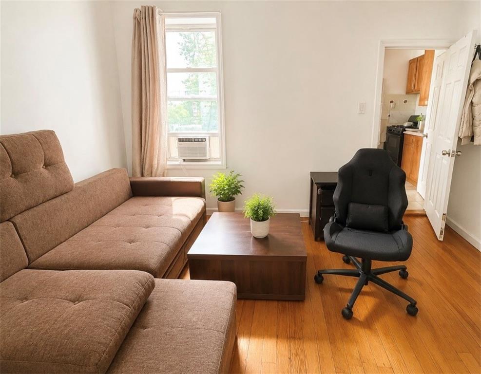 2805 Cropsey Avenue Property Photo 2
