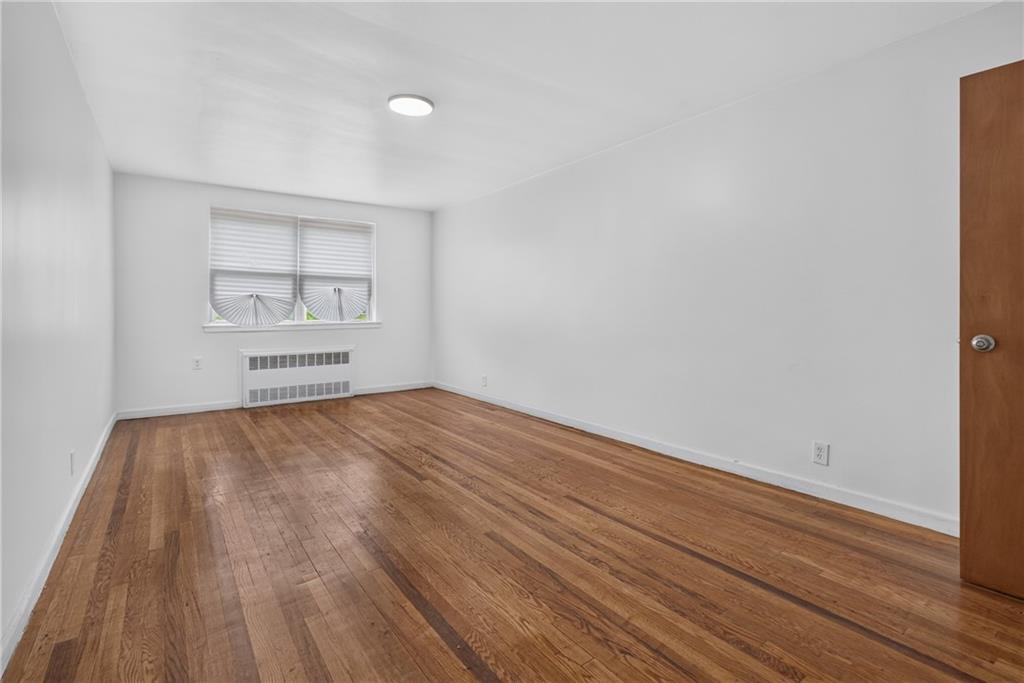 1122 East 57th Street Property Photo 25