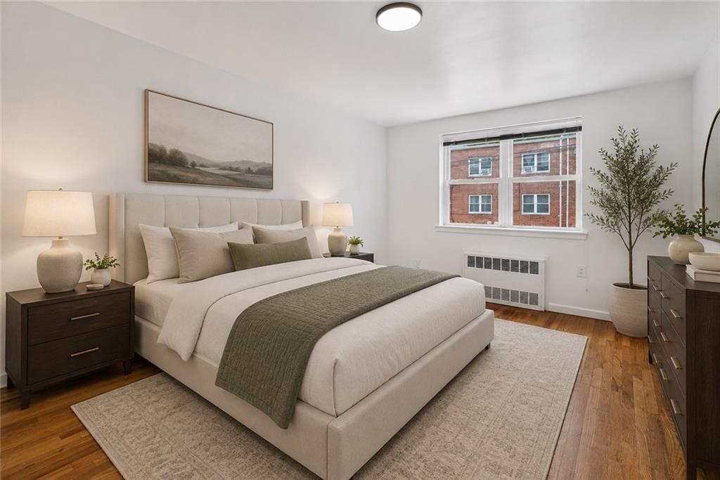 1122 East 57th Street Property Photo 27
