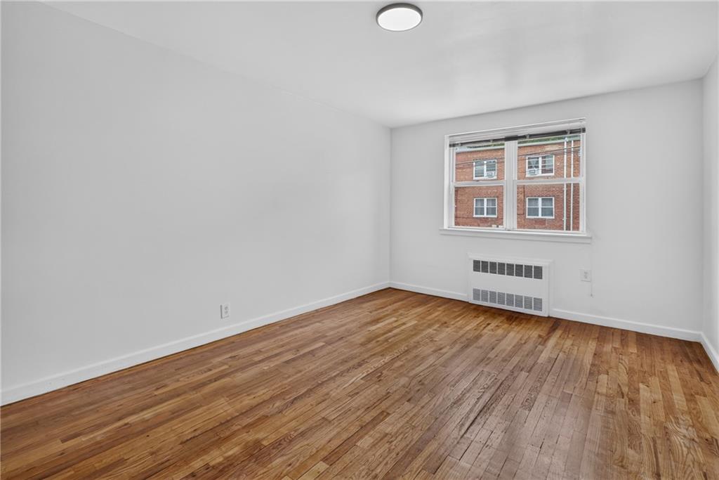 1122 East 57th Street Property Photo 28