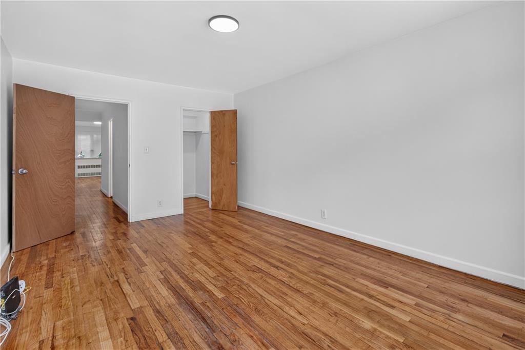 1122 East 57th Street Property Photo 29