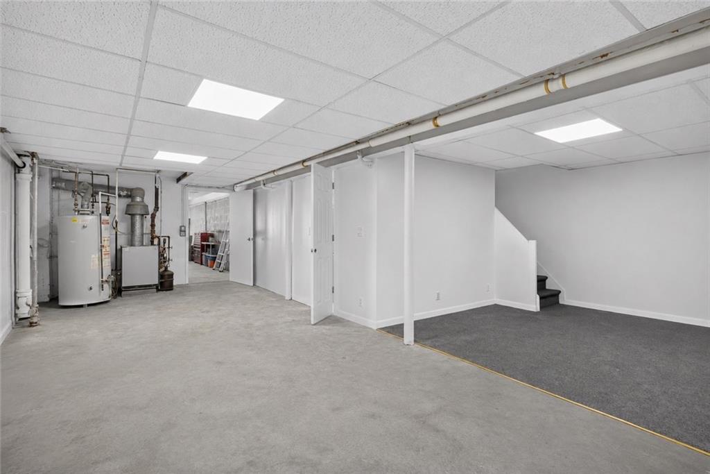 1122 East 57th Street Property Photo 32