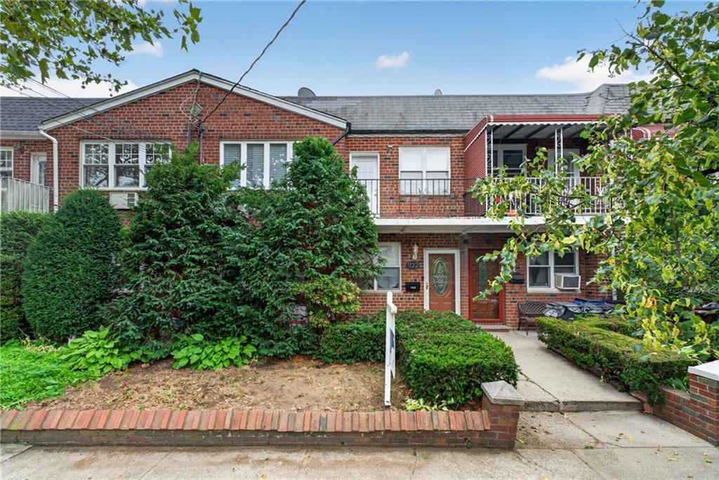 1122 East 57th Street Property Photo 40