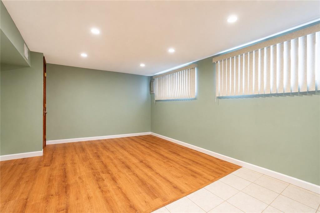 62 Mayberry Promenade Property Photo 32