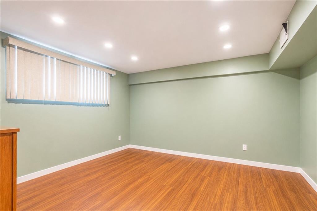 62 Mayberry Promenade Property Photo 34