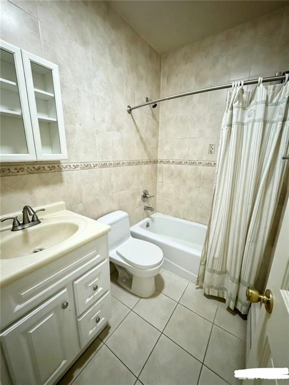 212-07 48th Avenue Property Photo 6