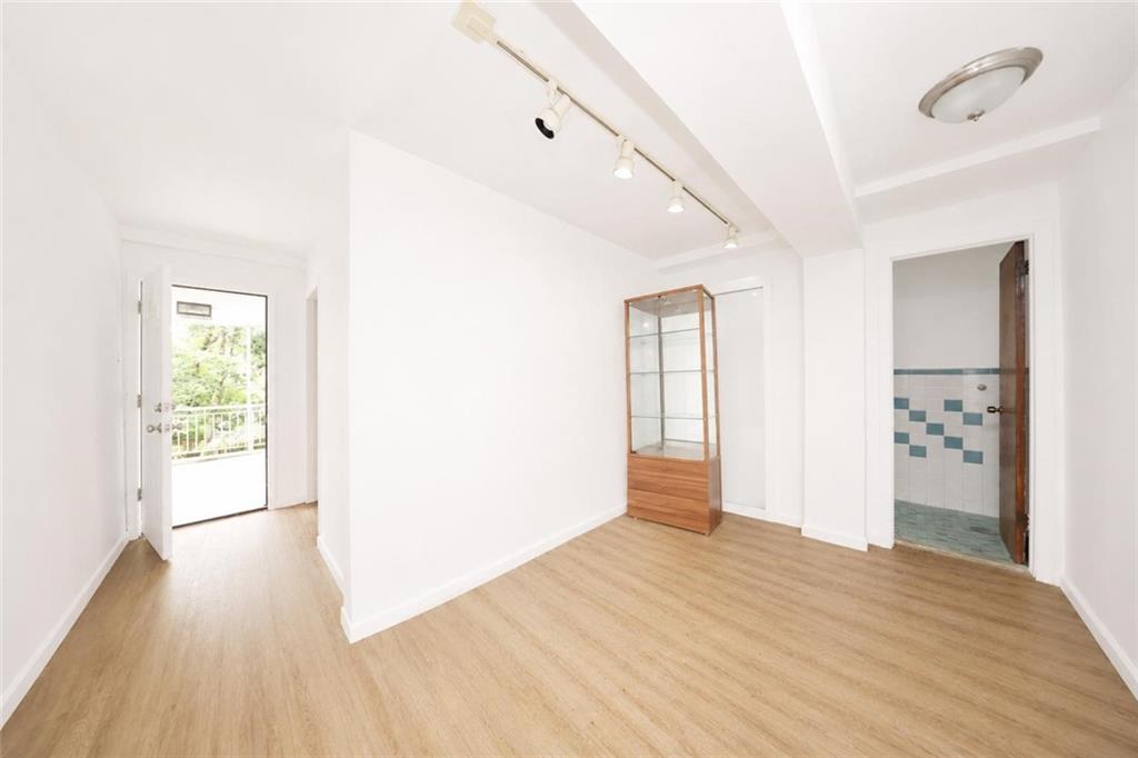 96 Longview Road Property Photo 7