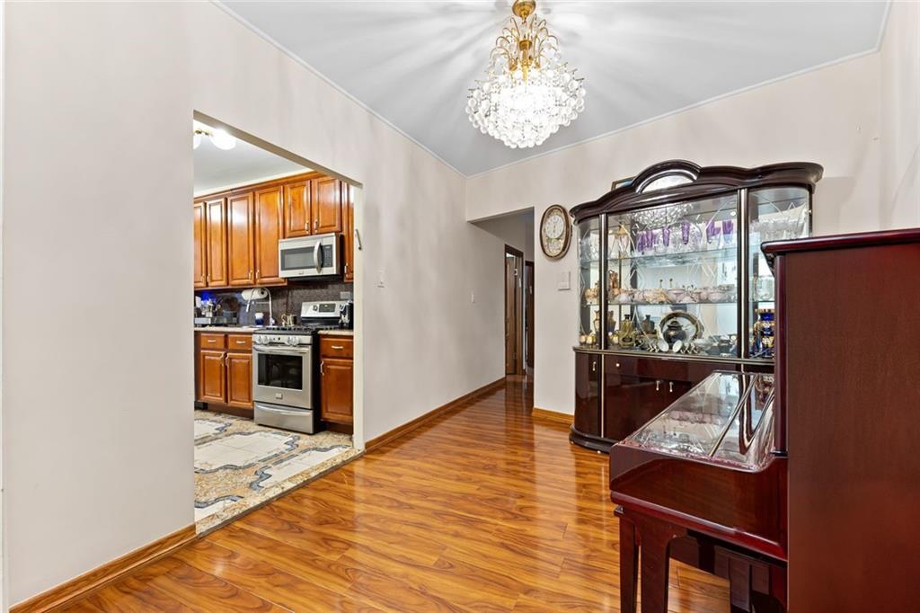 2020 Kings Highway 5e Property Photo 3