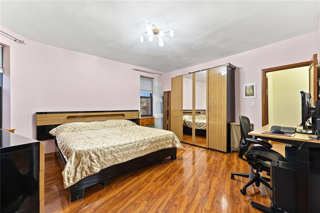 2020 Kings Highway 5e Property Photo 12