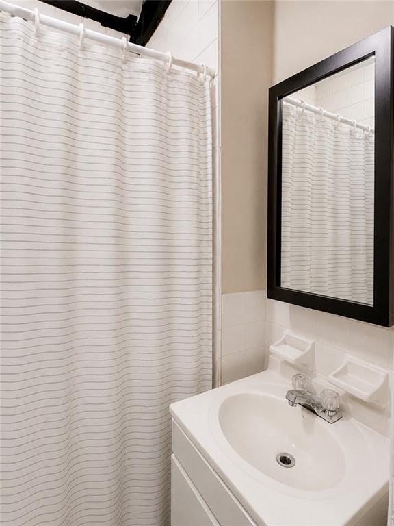 554 Central Avenue Property Photo 9