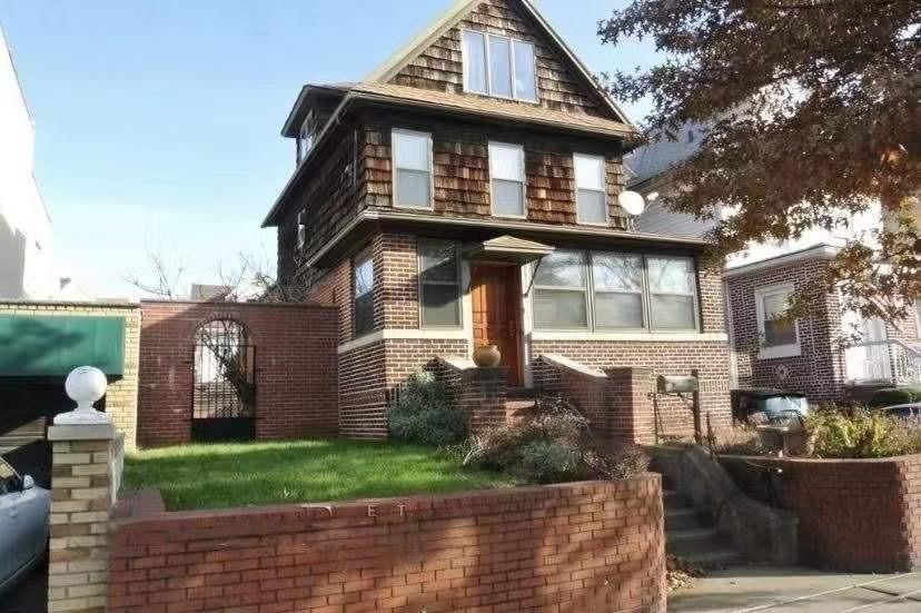 1433 Bay Ridge Parkway Property Photo 1