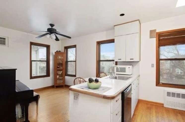 1433 Bay Ridge Parkway Property Photo 6