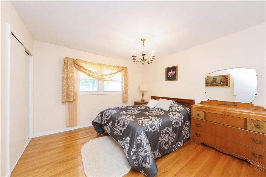 93 Centre Avenue Property Photo 15