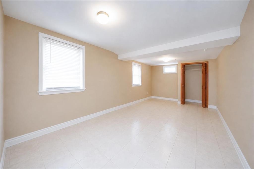 93 Centre Avenue Property Photo 19