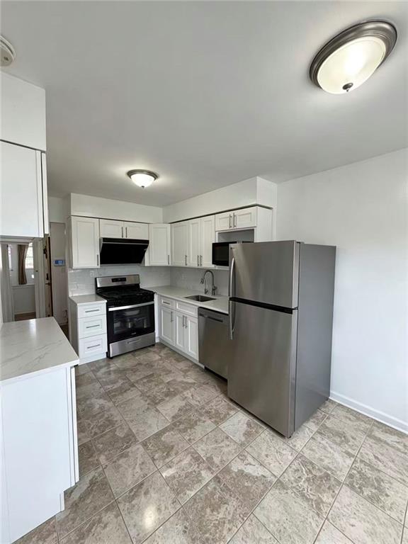 4327 215th Street Property Photo 3