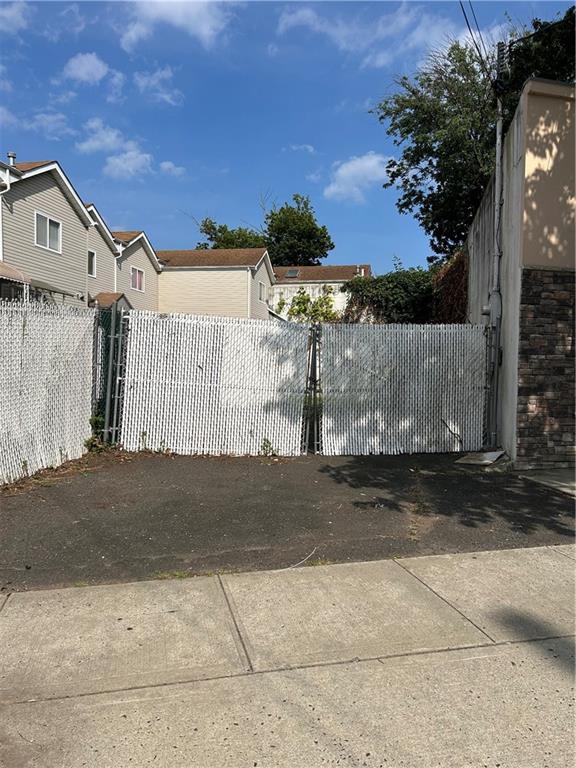 58 Roff Street Property Photo 2