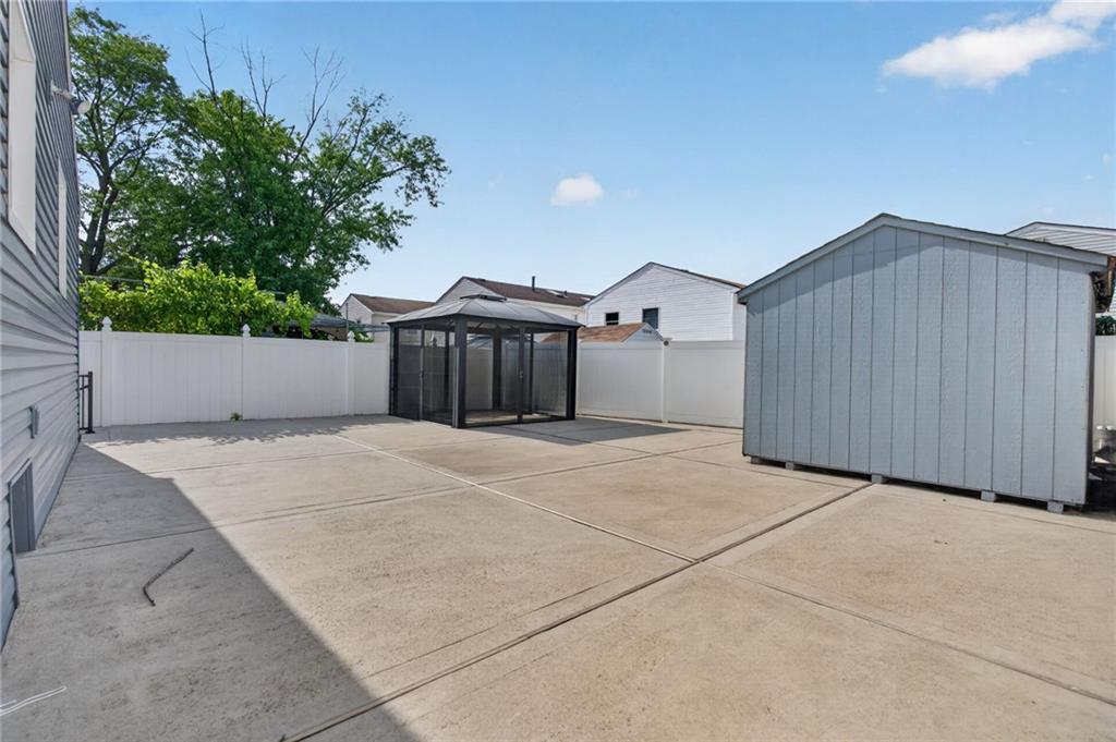 347 Katan Avenue Property Photo 34