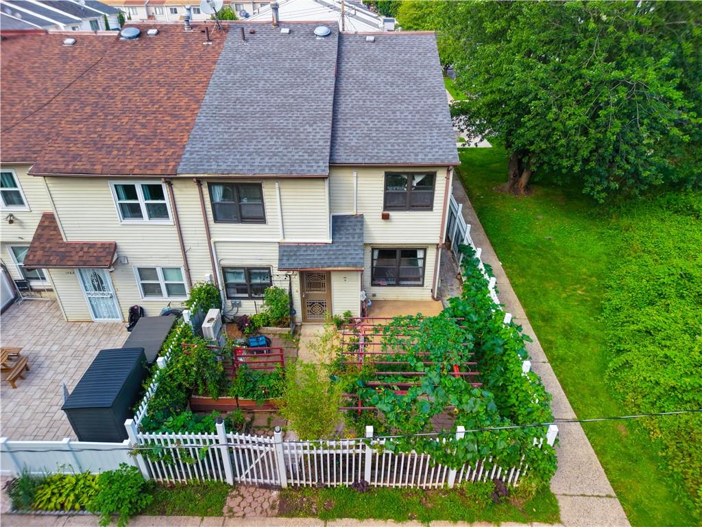 200a Pierce Street Property Photo 2