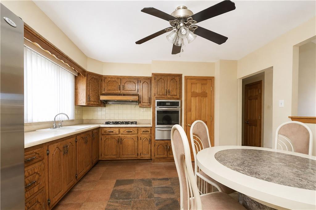 70 Roosevelt Avenue Property Photo 22