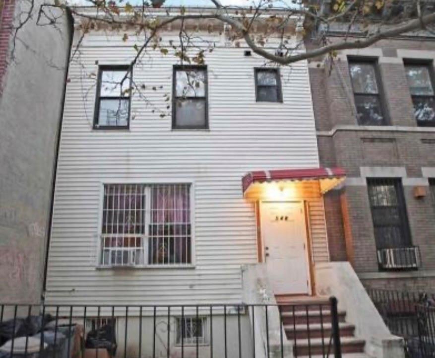 548 56th Street Property Photo 1
