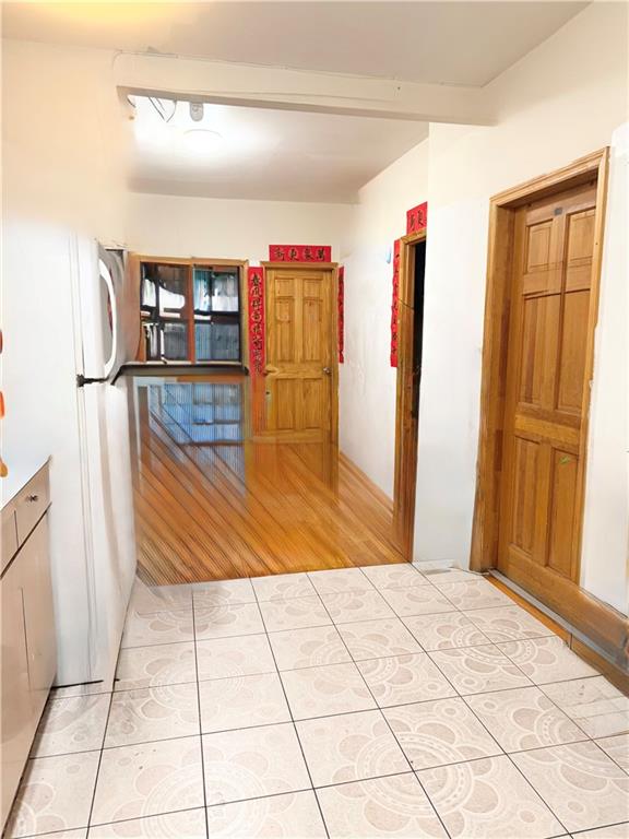 548 56th Street Property Photo 5