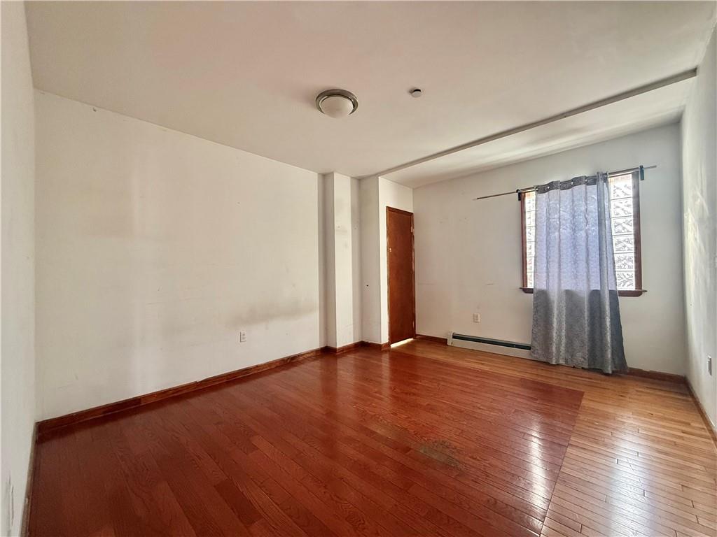 1567 73rd Street Property Photo 4