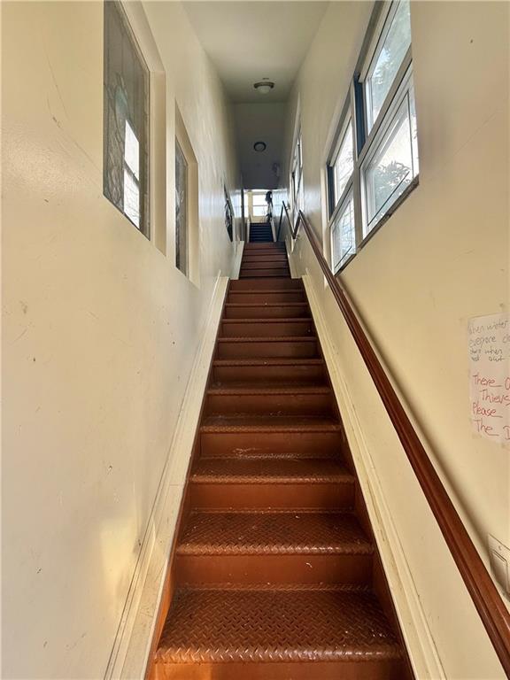 1567 73rd Street Property Photo 12