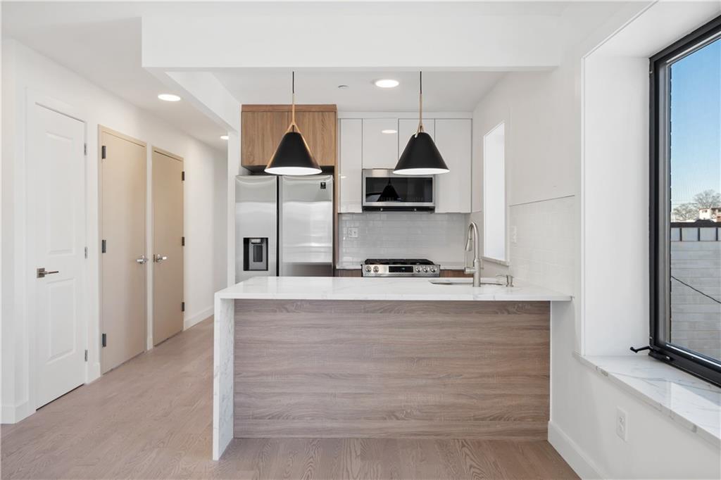 168 Bay 49th Street 2b Property Photo 2