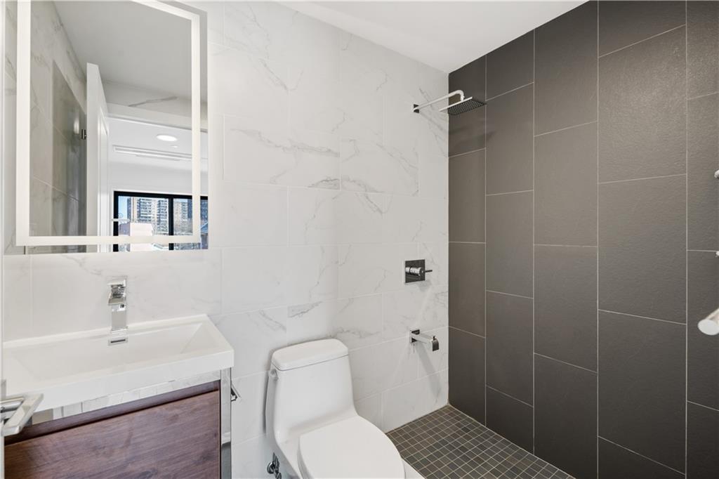 168 Bay 49th Street 2b Property Photo 10