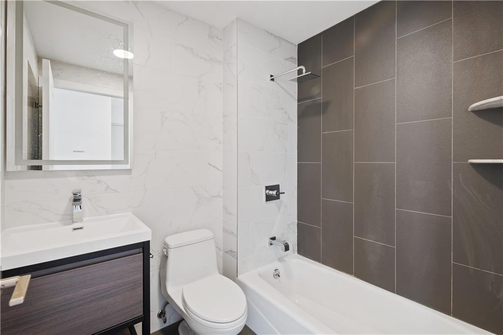 168 Bay 49th Street 2b Property Photo 12