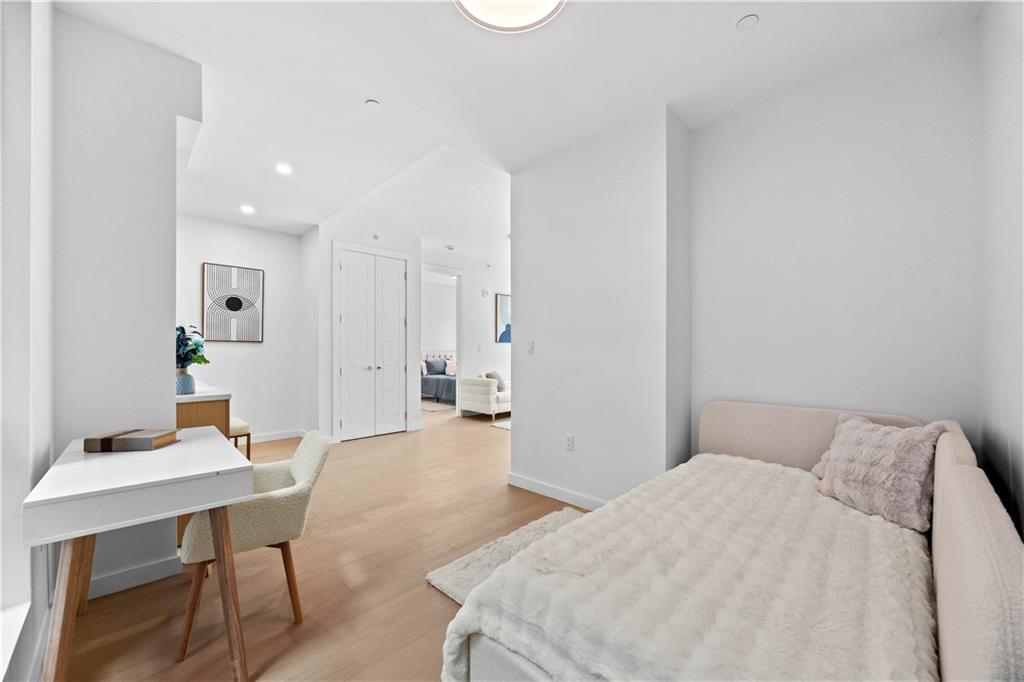 2183 Ocean Avenue 2e Property Photo 5