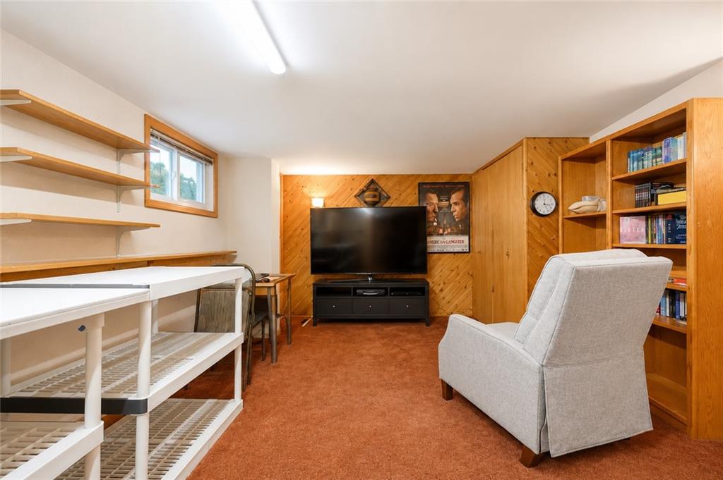 152 Crossfield Avenue Property Photo 24