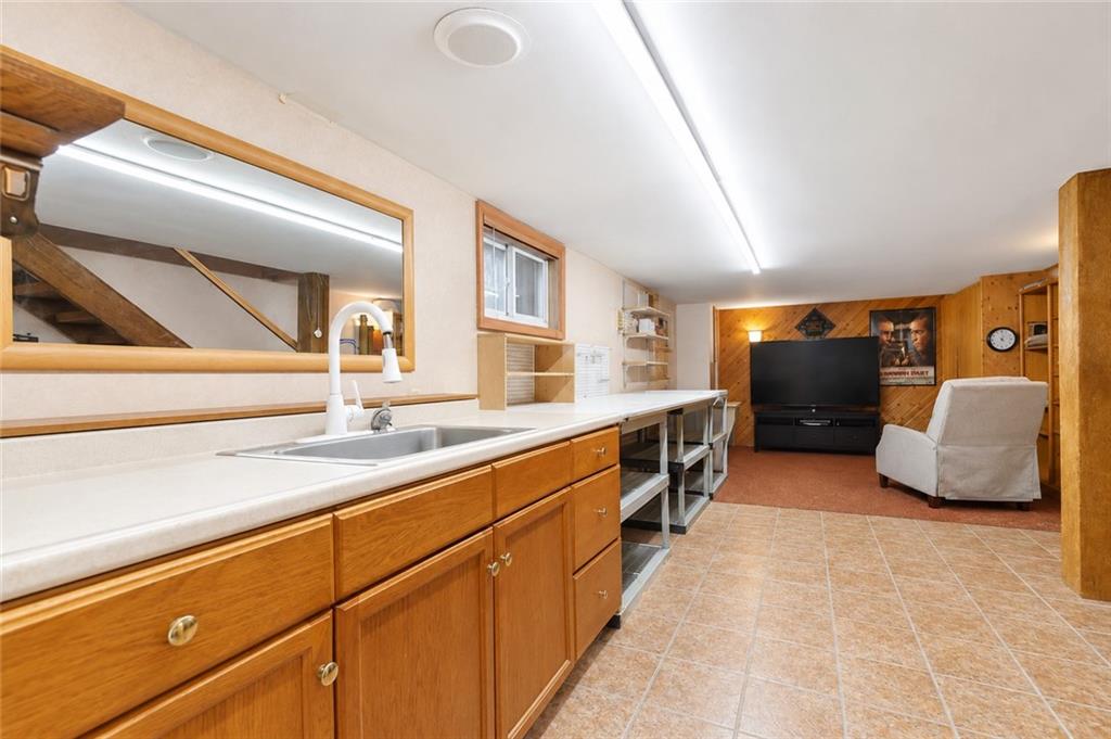 152 Crossfield Avenue Property Photo 25