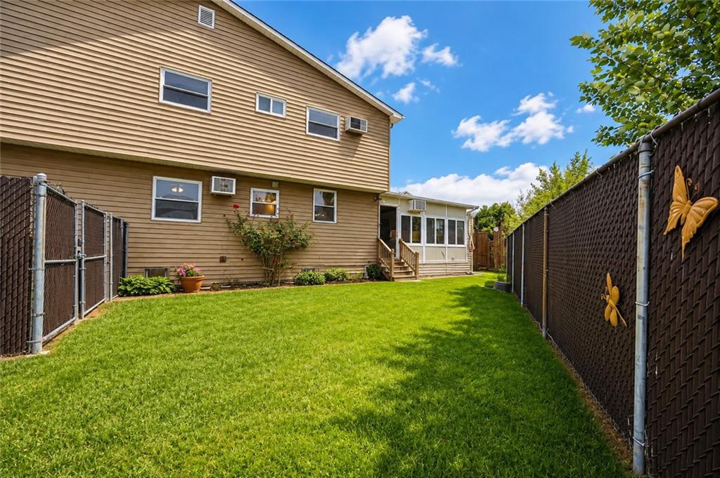 152 Crossfield Avenue Property Photo 30