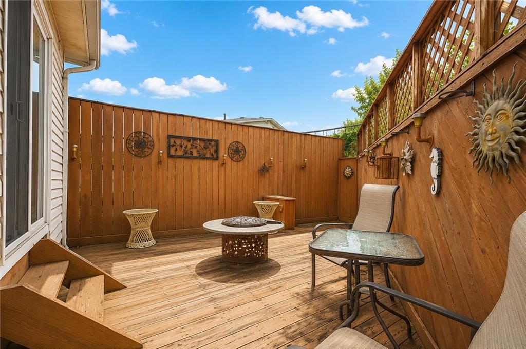 152 Crossfield Avenue Property Photo 32