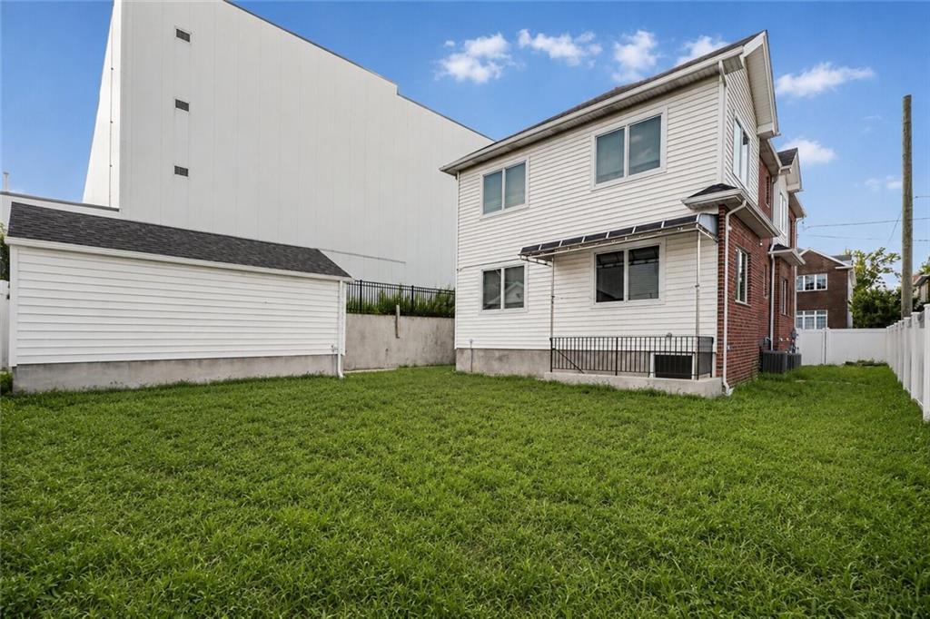 64 Butler Place Property Photo 16