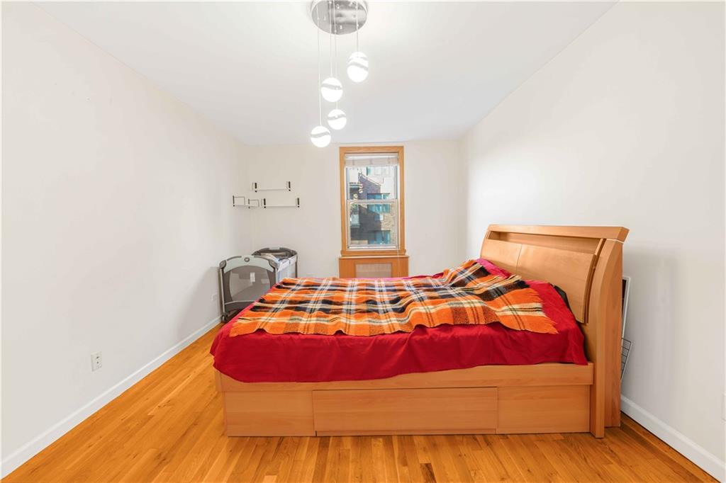 1625 Emmons Avenue 4k Property Photo 9