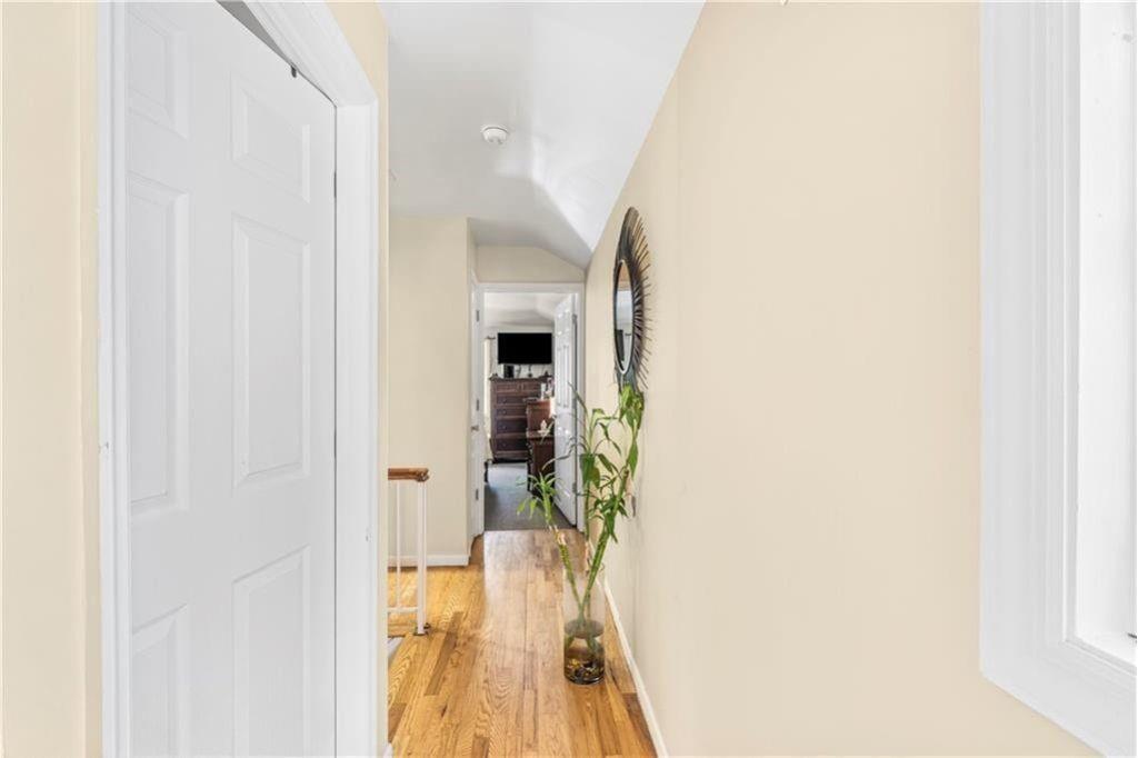 68 South Avenue Property Photo 11