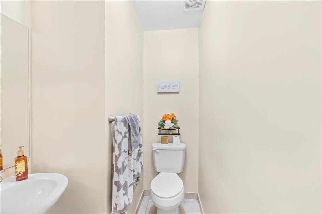 68 South Avenue Property Photo 13