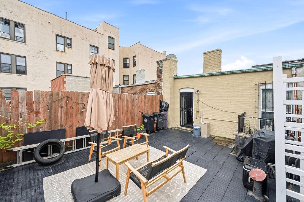 451 Bay Ridge Avenue Property Photo 23
