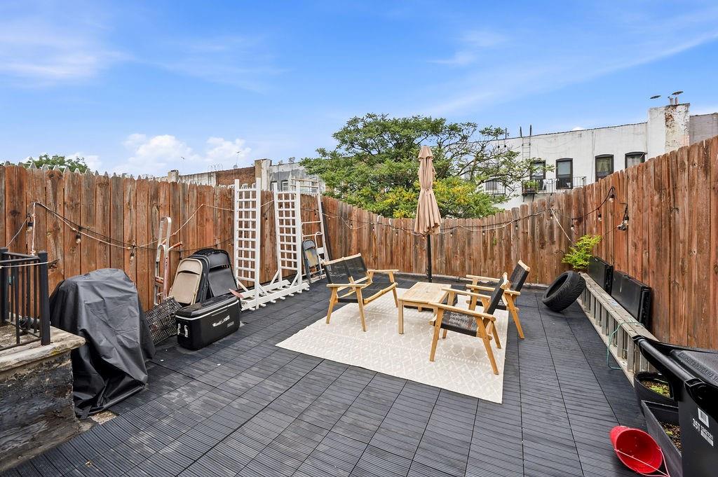 451 Bay Ridge Avenue Property Photo 25