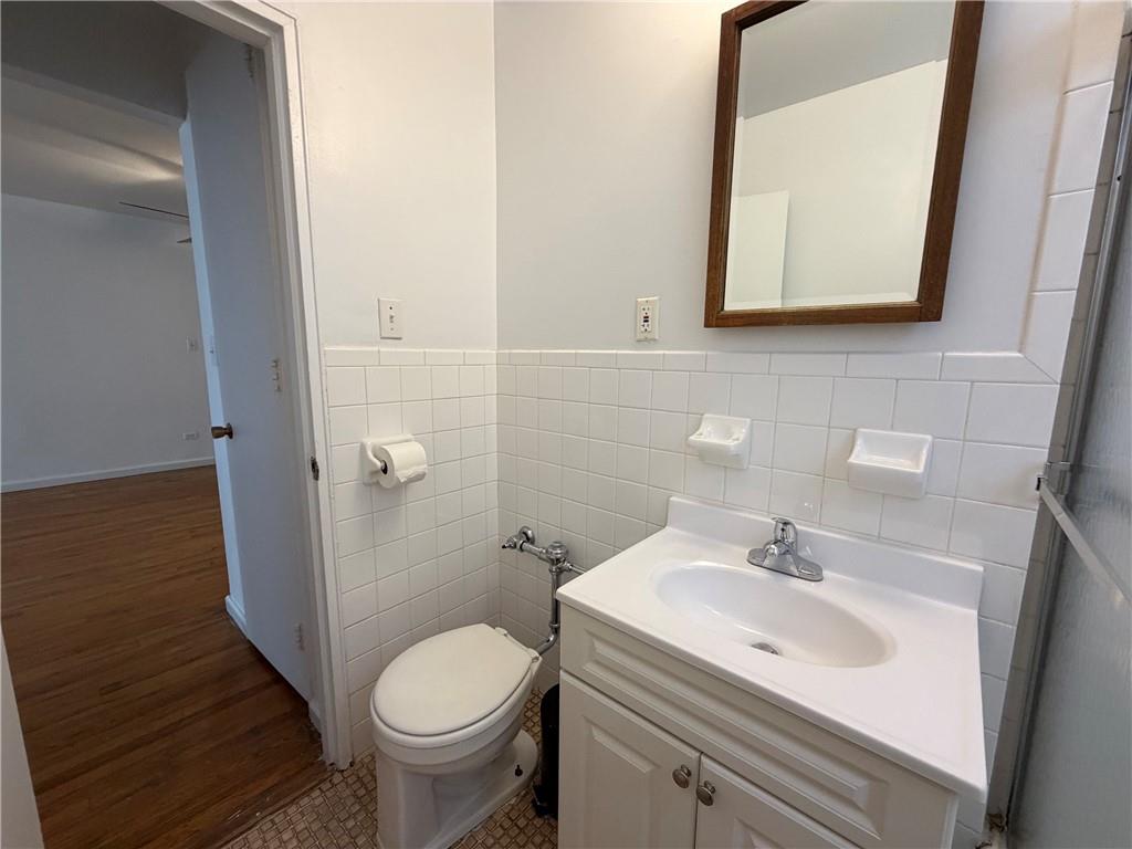 310 Beverly Road 4h Property Photo 13