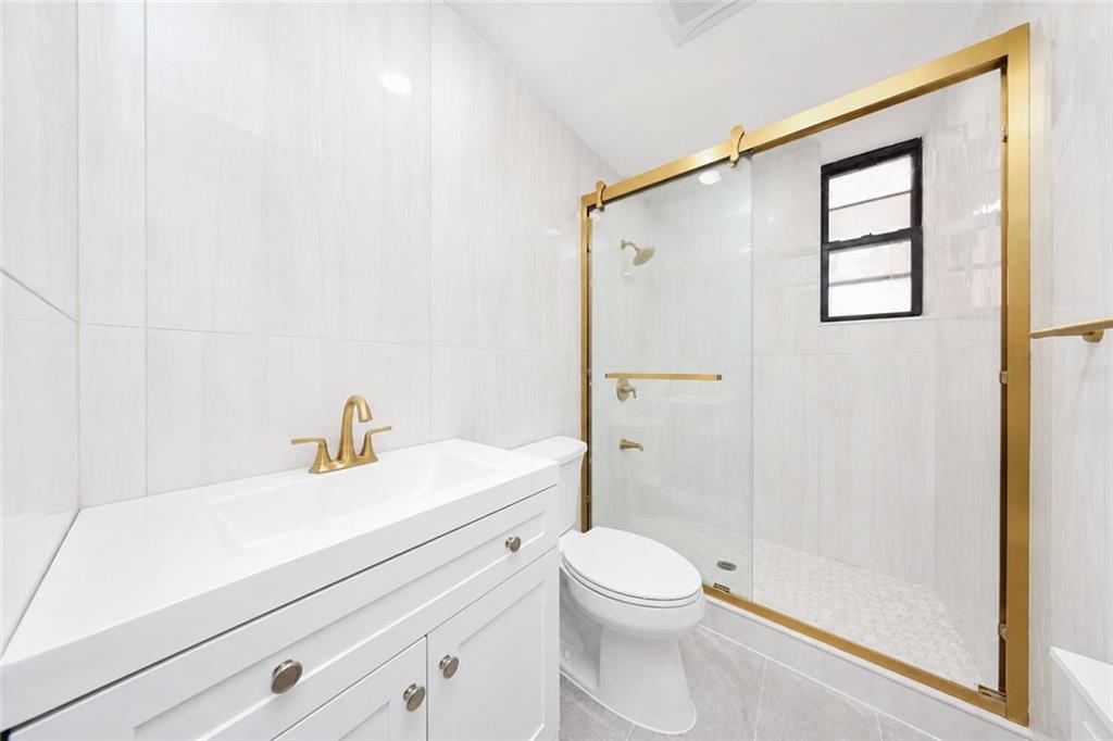 2219 60th Street Property Photo 26