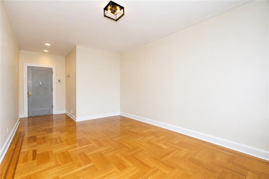 255 79th Street B1 Property Photo 4