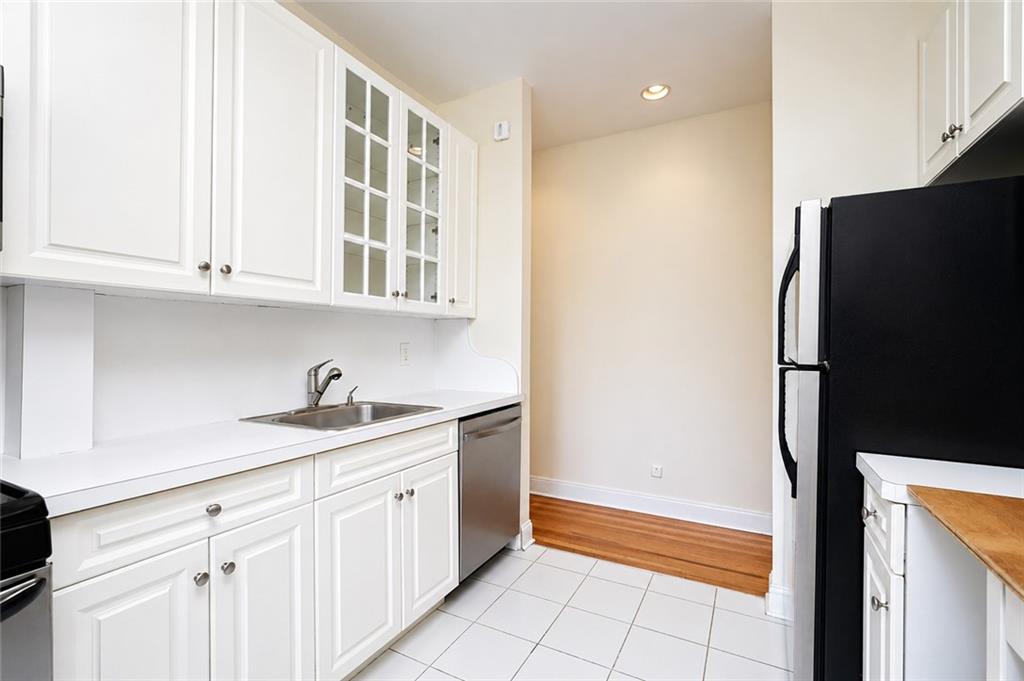 255 79th Street B1 Property Photo 10