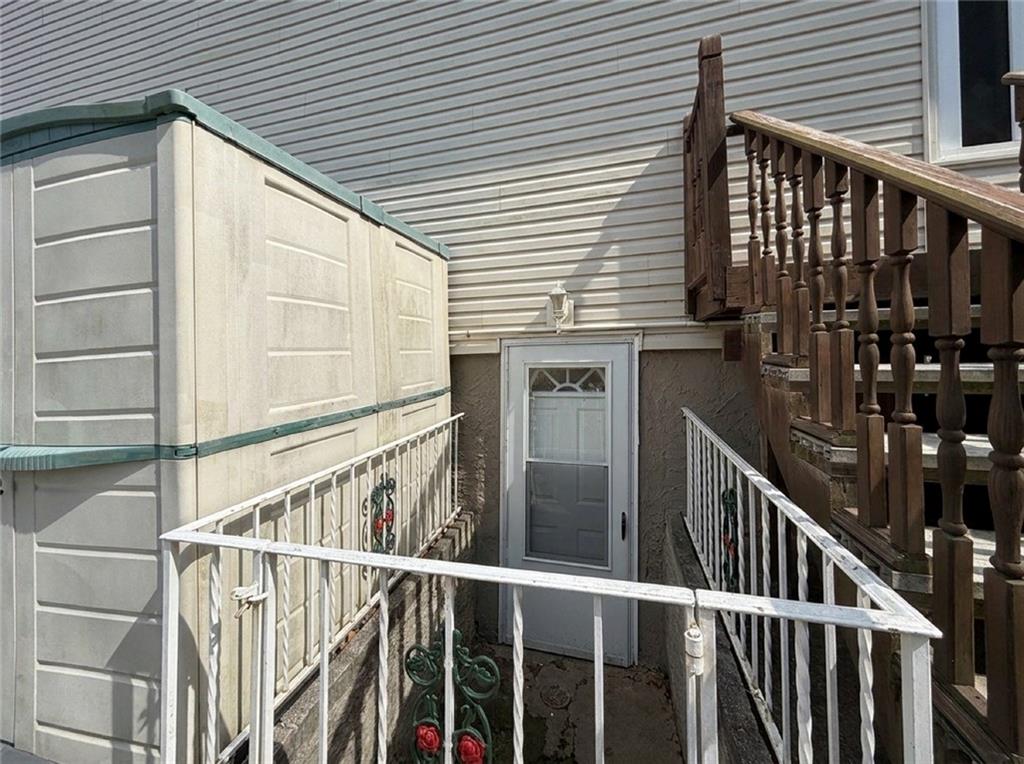 124 East Broadway Way Property Photo 21