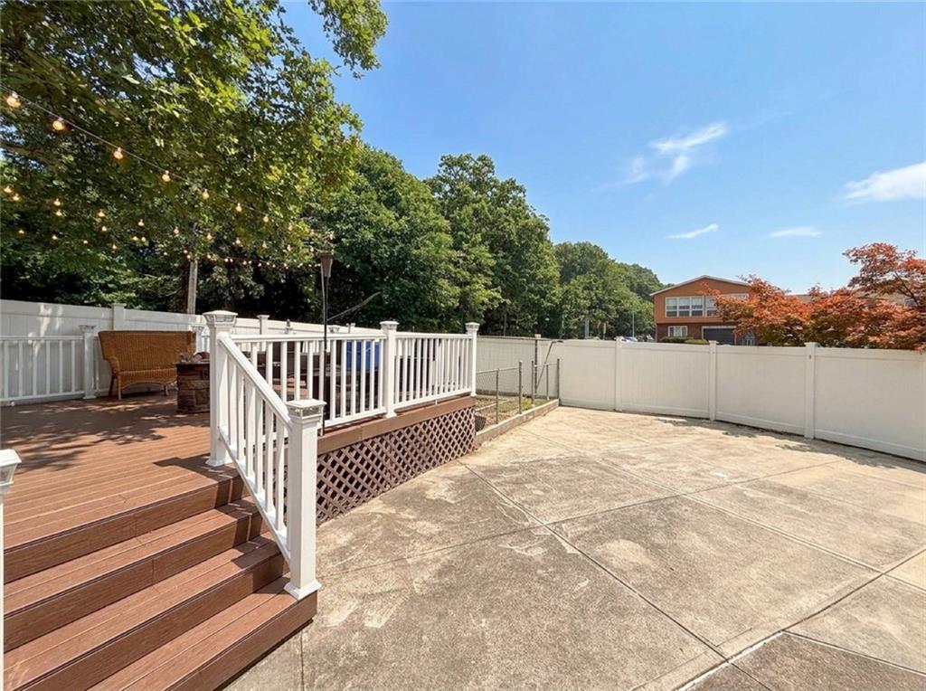 124 East Broadway Way Property Photo 26
