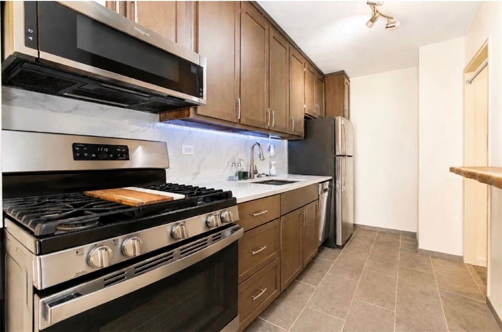 501 Surf Avenue 3n Property Photo 13